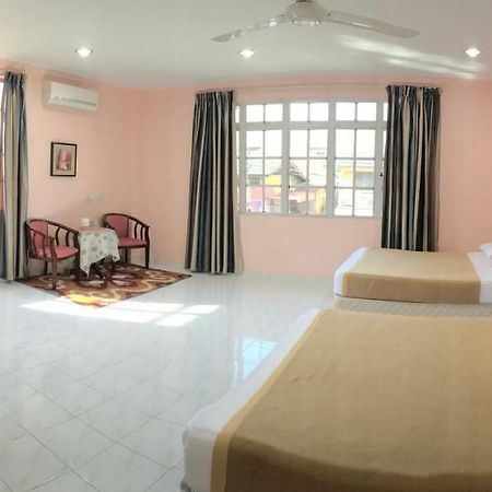 Mikraj Hotel Kuala Besut Exterior foto